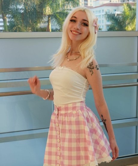 Iluvmeww nude leaks onlyfans