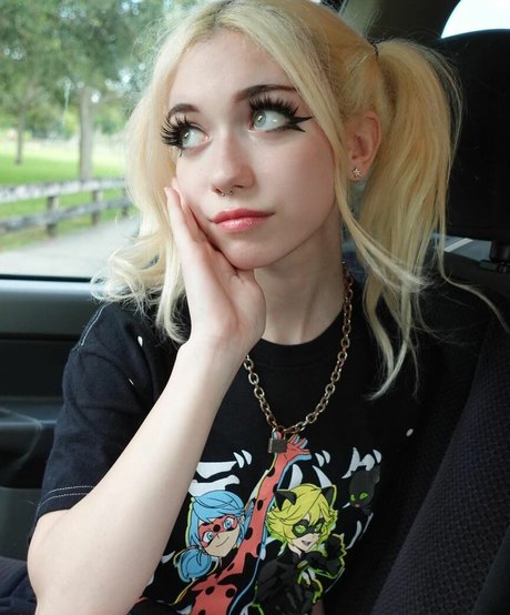 Iluvmeww nude porn onlyfans