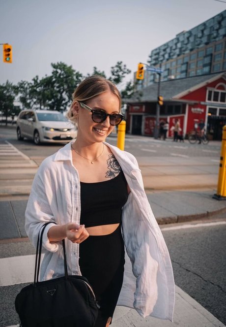 Sonja Reid xxx onlyfans