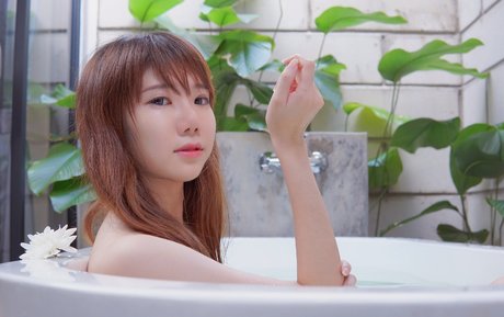 Sally Dorasnow onlyfans nudes