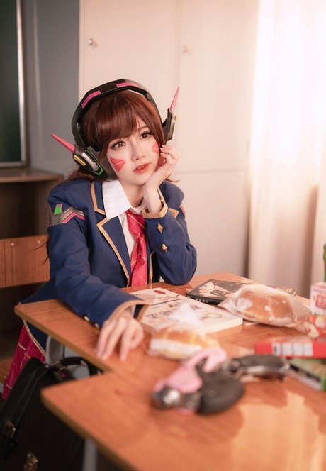 Sally Dorasnow sexy onlyfans