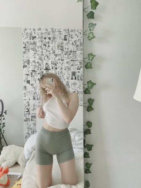 Baby jeyy__jenny sweety_ only fans pictures