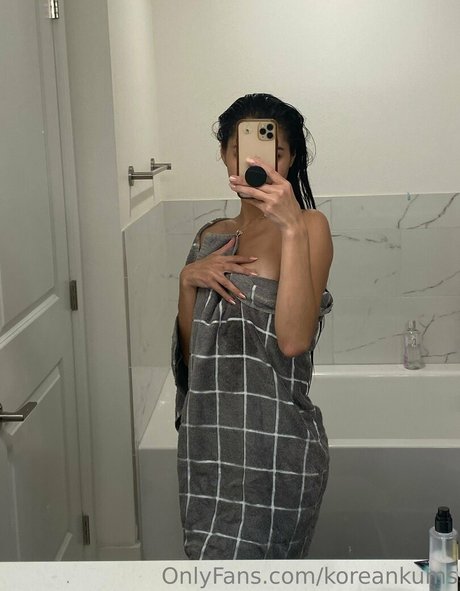 Koreankums onlyfans joi