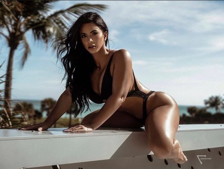 Litza Yanez nude onlyfans leaks