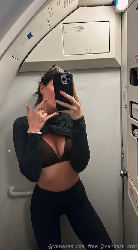 Vanessa Cosi Free onlyfans pics