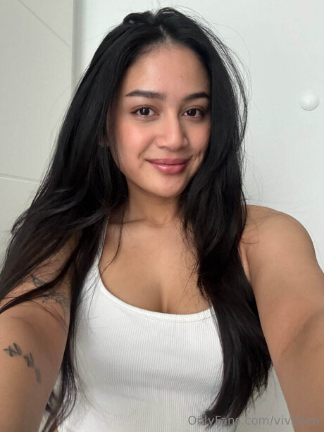 Vivchen nudes only fans