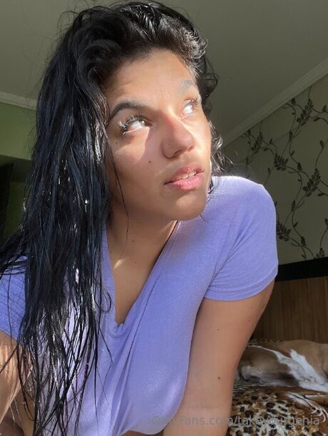 Takeyourgenia onlyfans leaks.