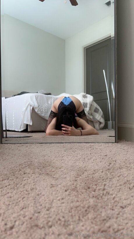 Stepsis Mia nude leak onlyfans