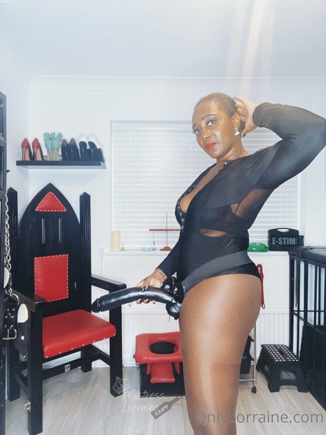 Mistress Lorraine nude only fans leaks