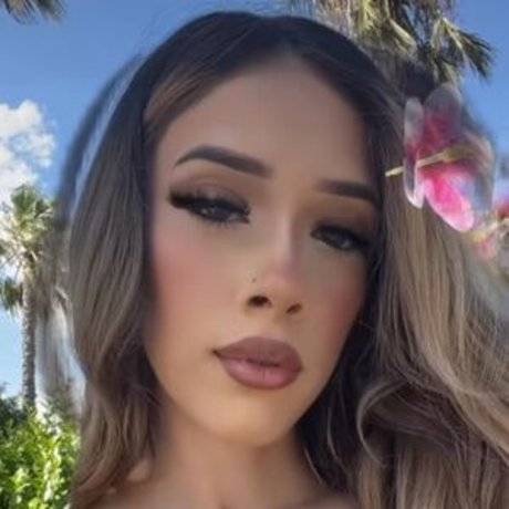 Glitt3r3 nude onlyfans leak