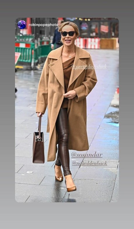 Amanda Holden onlyfans fotos