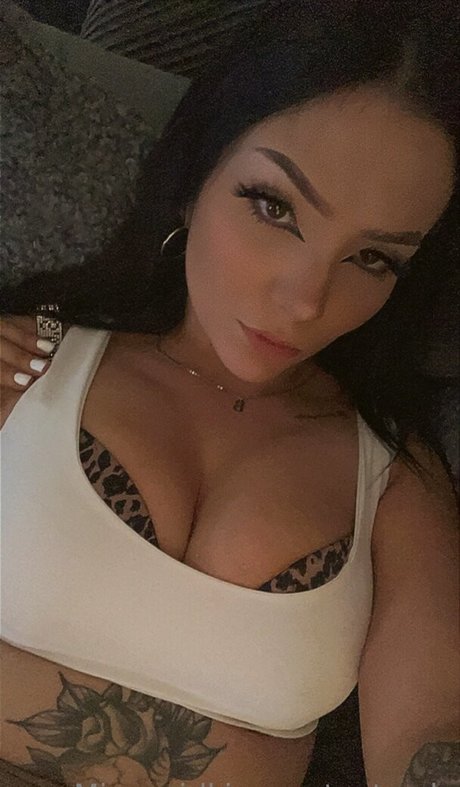 Mirrorgirlkim onlyfans leaks porn