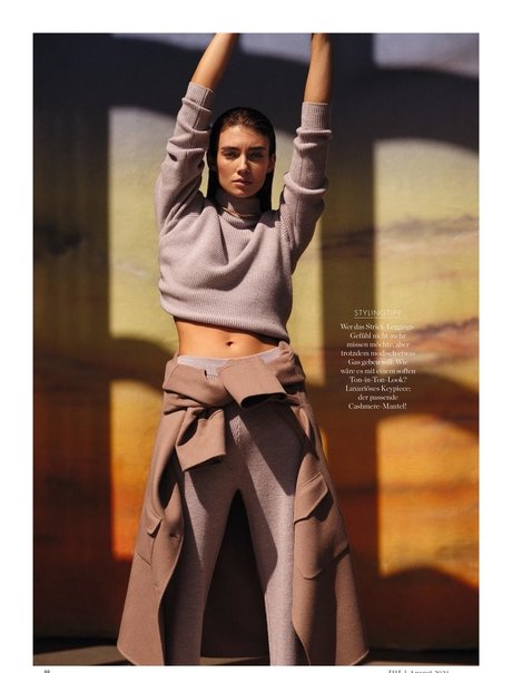 Lorena Rae onlyfans nude pics