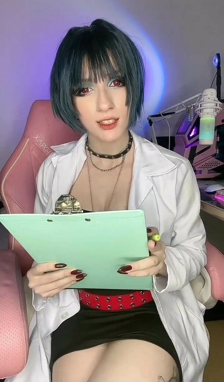 Akemy Sama free only fans