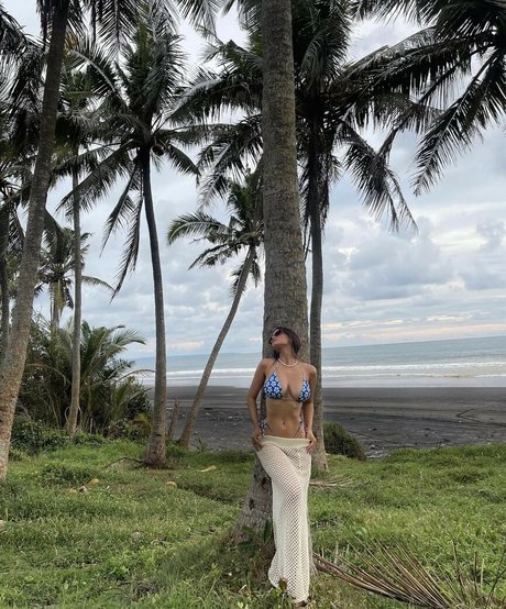 Ella Cervetto naked onlyfans leaked