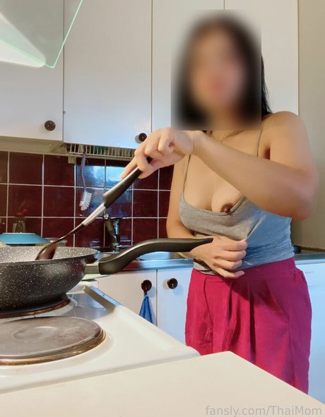 ThaiMom onlyfans