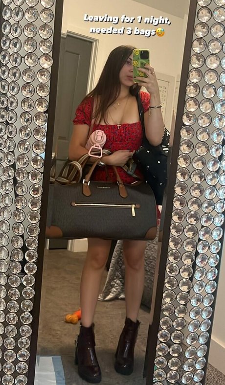 Alondra Delgado onlyfans fotos