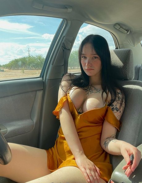 luvandleo onlyfans nude leak