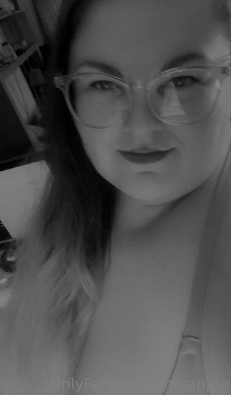 mrsapple onlyfans archives