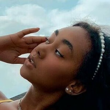 Elizabeth Anorue sexy onlyfans