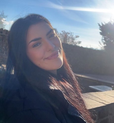 Olivia Forsbrook onlyfans model images