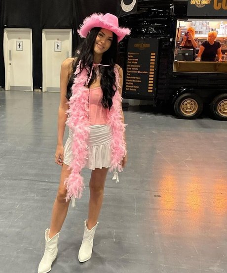 Olivia Forsbrook onlyfans leaked pics