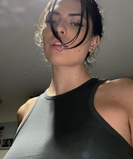 Olivia Forsbrook leaks only fans