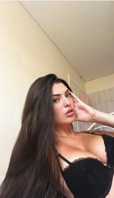 Olivia Forsbrook onlyfans nude