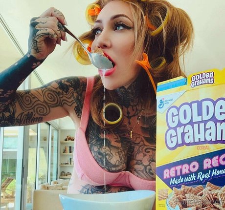 parisvipervip leaked onlyfans xxx