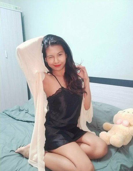 ploy69 naked onlyfans