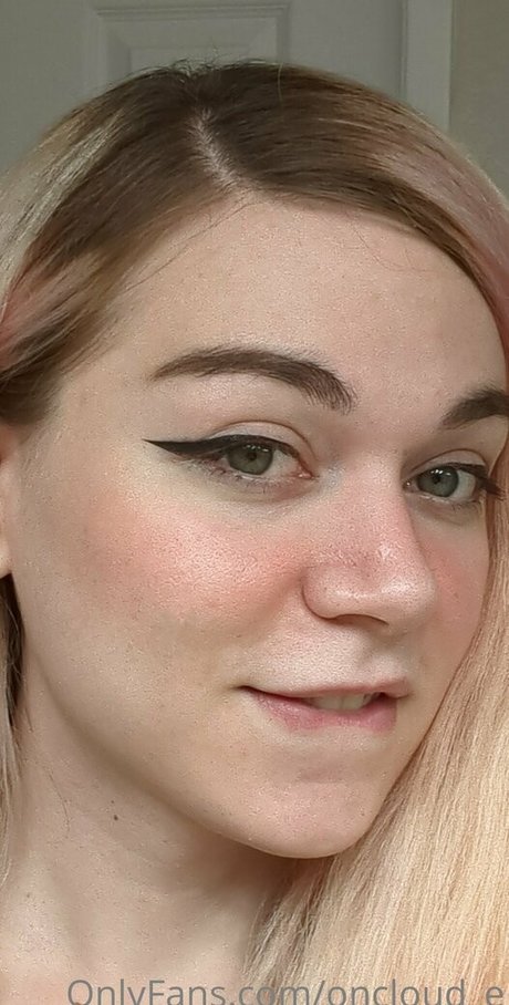 oncloud e onlyfans naked