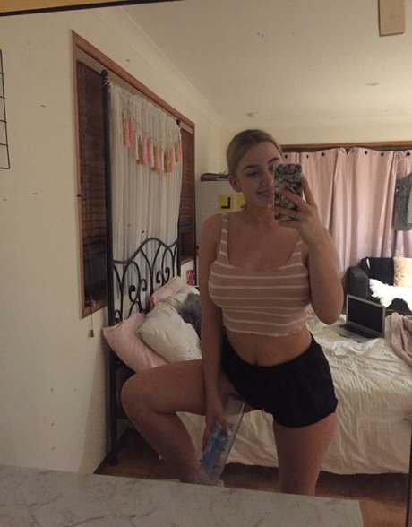 Tahlia A nudes only fans