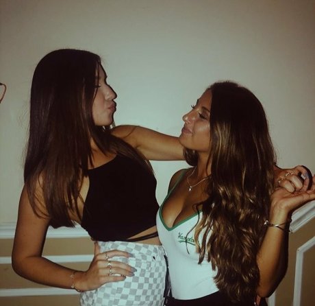 Julia Olivia nude onlyfans pics