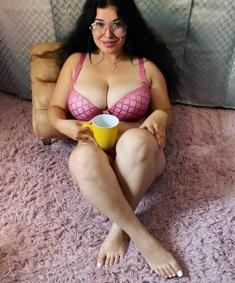 Paulina Davila only fans pictures