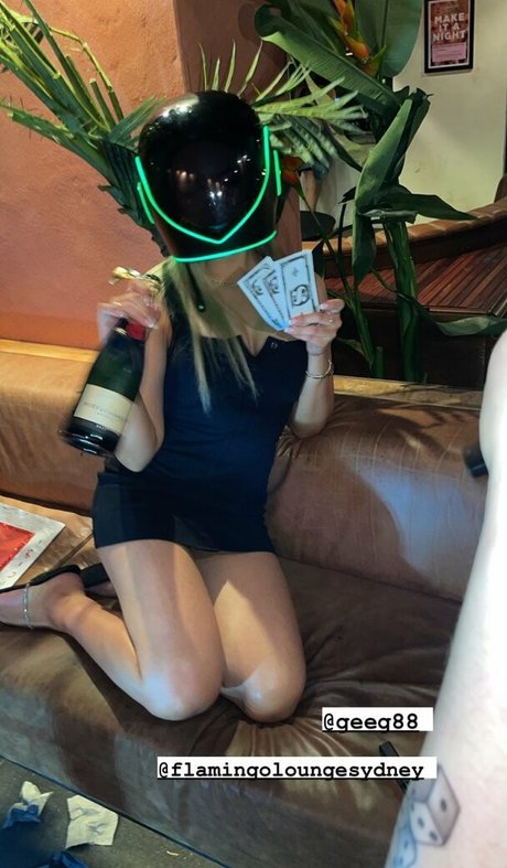 Alida Moya naked onlyfans