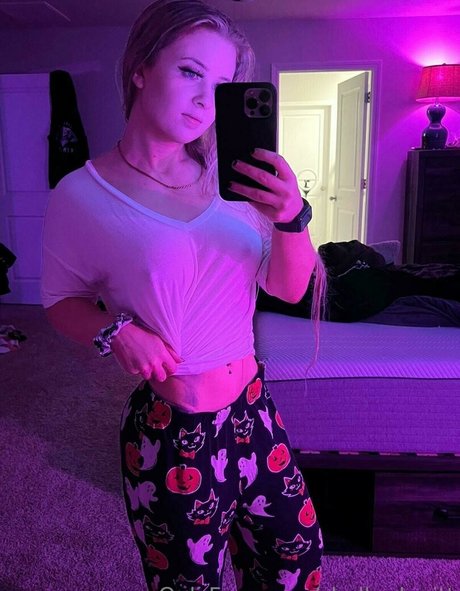 Shelby Dueitt onlyfans leaks naked