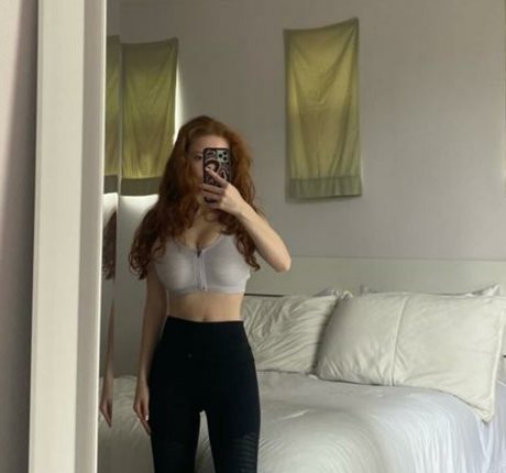 Francesca Capaldi onlyfans leaked pictures