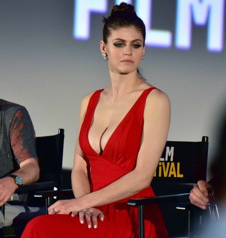 Alexandra Daddario new onlyfans