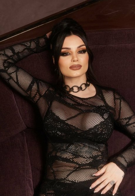 WWE Paige pics onlyfans