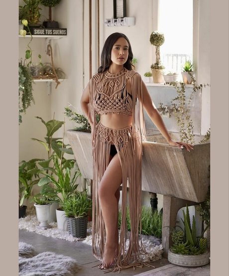 Emily Tosta onlyfans leak fuck