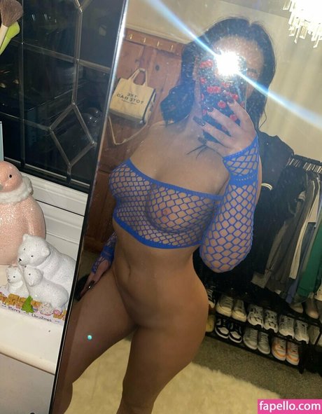 Chloe Baine onlyfans posts