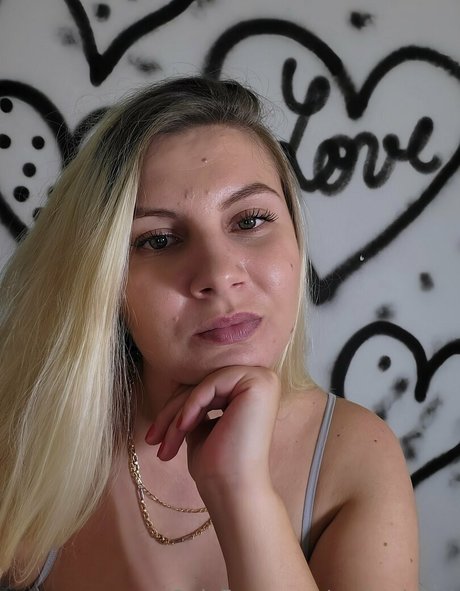 andradahot onlyfans sextape