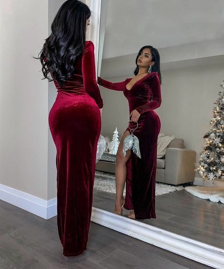 Aneeqa Farid leaked onlyfans