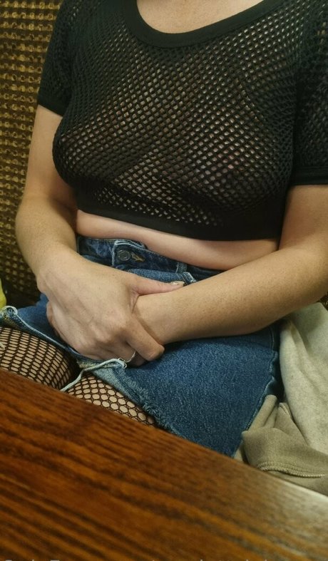 scarlett johnson24 onlyfans leaked pictures