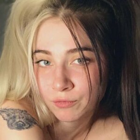 Shaynaivxx onlyfans leake