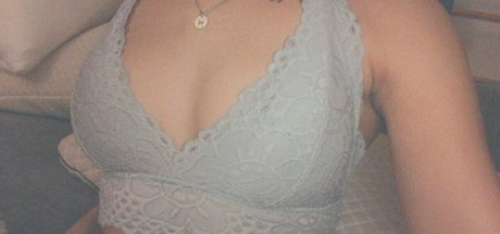 babyalinakay onlyfans nude tits