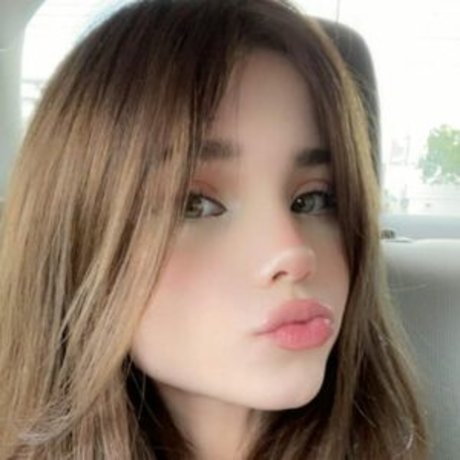 emmyuh onlyfans fotos