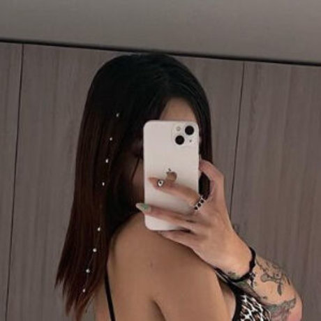 Zai Vizcarra onlyfans model