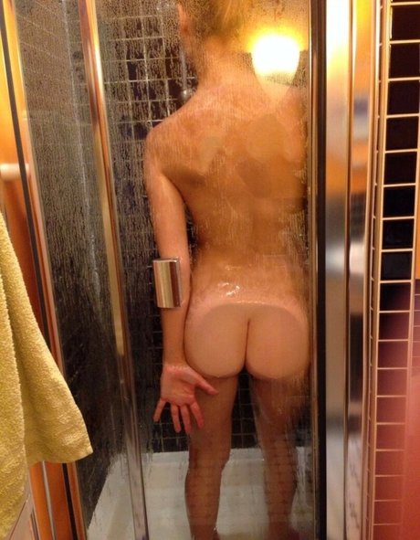 Deborah Ann Woll leaked onlyfans sex tape