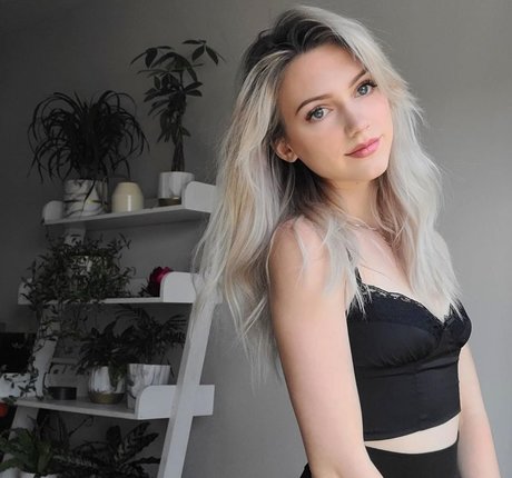 Kimmee nudes only fans